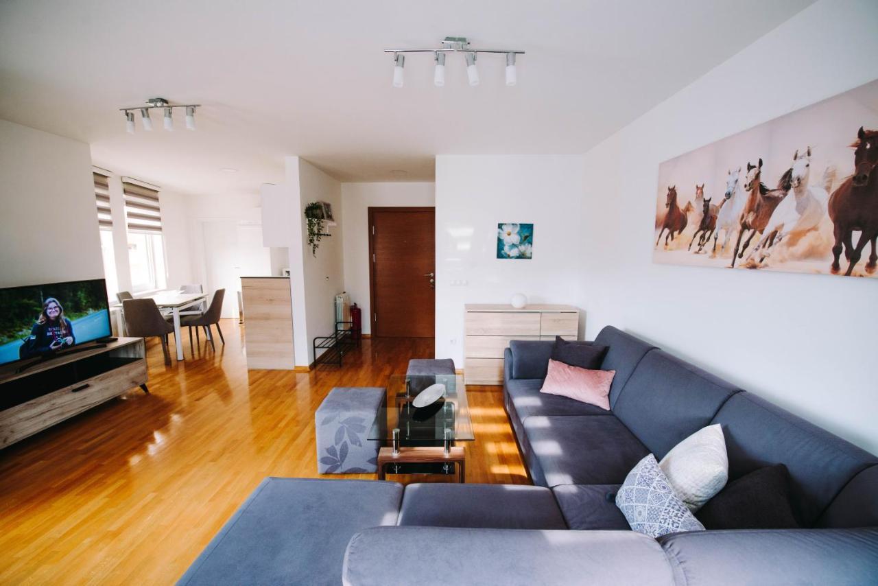 Apartman Oaza Banja Luka Exteriör bild